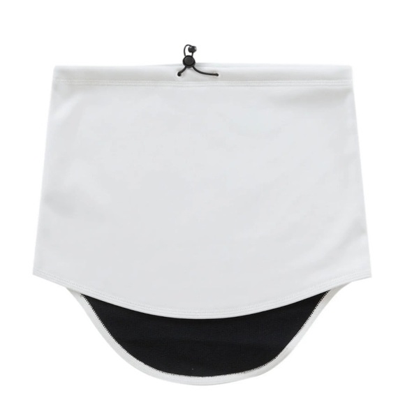 SUPREME Windstopper Neck Gaiter in White - Picture 2 of 5